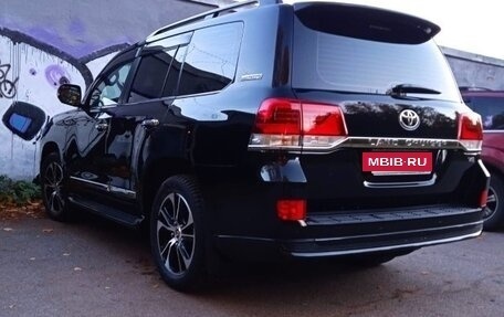 Toyota Land Cruiser 200, 2020 год, 13 500 000 рублей, 7 фотография