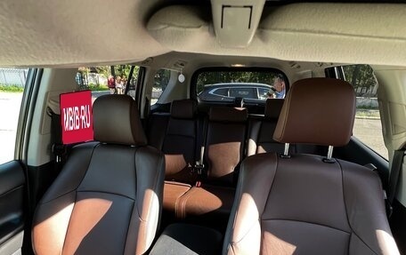 Toyota Land Cruiser Prado 150 рестайлинг 2, 2017 год, 5 150 000 рублей, 10 фотография