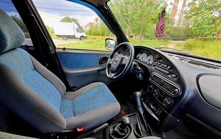 Chevrolet Niva I рестайлинг, 2006 год, 620 000 рублей, 11 фотография
