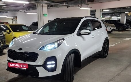 KIA Sportage IV рестайлинг, 2022 год, 2 990 000 рублей, 2 фотография