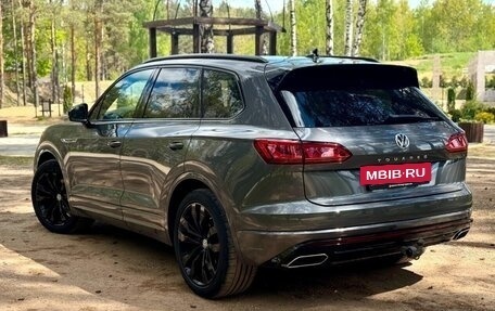 Volkswagen Touareg III, 2019 год, 8 350 000 рублей, 10 фотография