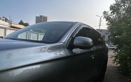 Mitsubishi Outlander III рестайлинг 3, 2013 год, 1 300 000 рублей, 5 фотография