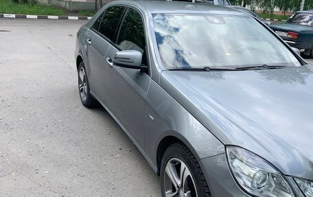 Mercedes-Benz E-Класс, 2011 год, 1 280 000 рублей, 11 фотография