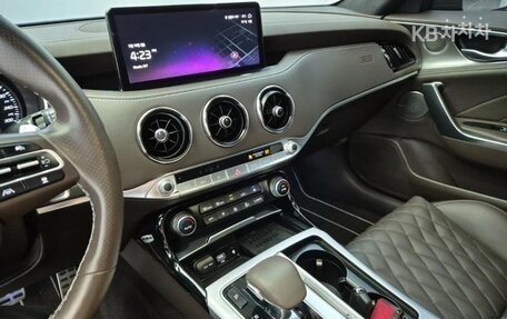 KIA Stinger I, 2022 год, 7 150 000 рублей, 10 фотография