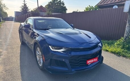 Chevrolet Camaro VI, 2019 год, 2 560 000 рублей, 14 фотография