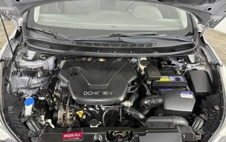 Hyundai Elantra V, 2012 год, 929 000 рублей, 17 фотография