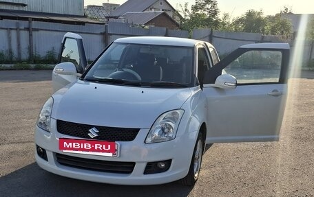Suzuki Swift III, 2008 год, 555 000 рублей, 2 фотография