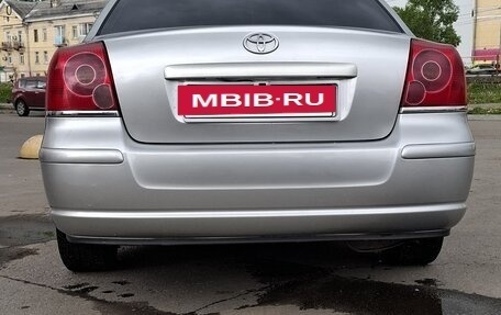 Toyota Avensis III рестайлинг, 2003 год, 800 000 рублей, 12 фотография