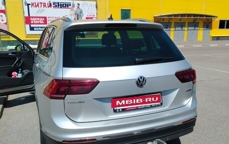 Volkswagen Tiguan II, 2018 год, 2 750 000 рублей, 3 фотография
