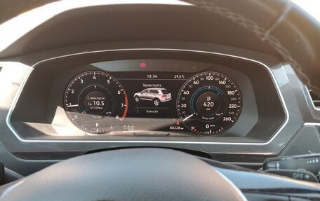Volkswagen Tiguan II, 2018 год, 2 750 000 рублей, 6 фотография