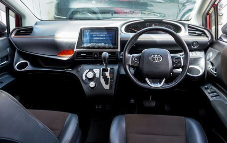 Toyota Sienta II, 2020 год, 1 640 000 рублей, 6 фотография