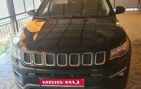 Jeep Compass II, 2018 год, 1 350 000 рублей, 3 фотография