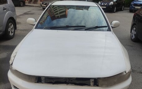 Mitsubishi Galant VIII, 2001 год, 240 000 рублей, 2 фотография
