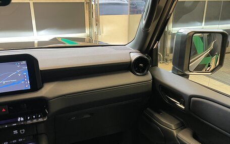 Toyota Land Cruiser Prado, 2024 год, 9 300 000 рублей, 17 фотография