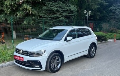 Volkswagen Tiguan II, 2018 год, 3 200 000 рублей, 1 фотография