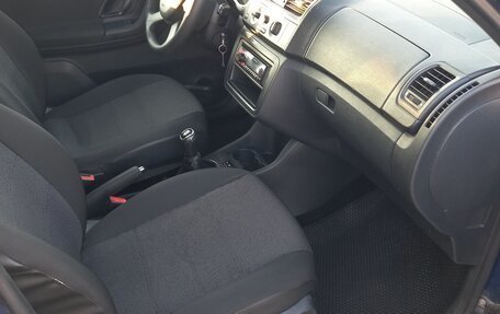 Skoda Fabia II, 2013 год, 650 000 рублей, 5 фотография