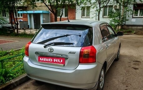 Toyota Allex i рестайлинг, 2002 год, 625 000 рублей, 3 фотография