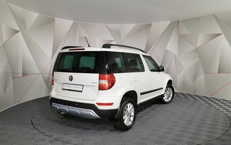 Skoda Yeti I рестайлинг, 2014 год, 1 355 000 рублей, 2 фотография