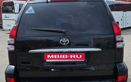 Toyota Land Cruiser Prado 120 рестайлинг, 2008 год, 2 250 000 рублей, 2 фотография