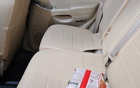 Toyota Land Cruiser Prado 120 рестайлинг, 2008 год, 2 250 000 рублей, 6 фотография