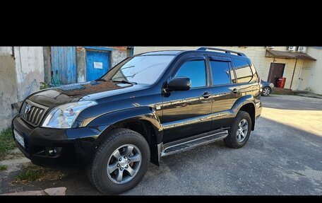 Toyota Land Cruiser Prado 120 рестайлинг, 2008 год, 2 250 000 рублей, 11 фотография