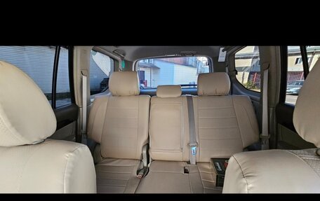 Toyota Land Cruiser Prado 120 рестайлинг, 2008 год, 2 250 000 рублей, 12 фотография