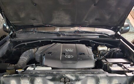 Toyota Land Cruiser Prado 120 рестайлинг, 2008 год, 2 250 000 рублей, 22 фотография