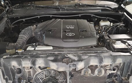 Toyota Land Cruiser Prado 120 рестайлинг, 2008 год, 2 250 000 рублей, 24 фотография
