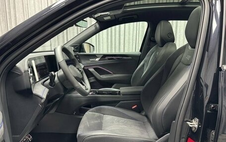 Volkswagen Tiguan, 2024 год, 4 495 000 рублей, 20 фотография