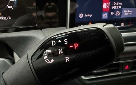 Volkswagen Tiguan, 2024 год, 4 495 000 рублей, 29 фотография