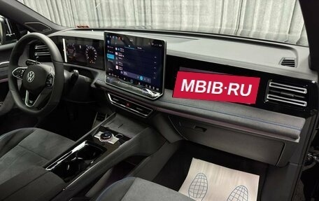 Volkswagen Tiguan, 2024 год, 4 495 000 рублей, 39 фотография
