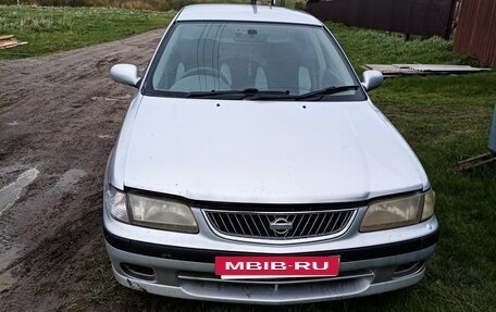 Nissan Sunny B15, 2000 год, 230 000 рублей, 3 фотография