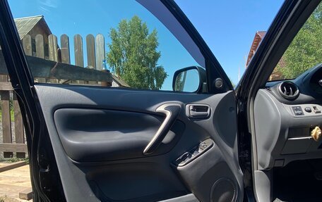 Toyota RAV4, 2001 год, 760 000 рублей, 8 фотография