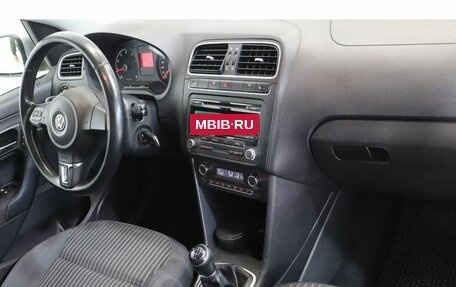 Volkswagen Polo VI (EU Market), 2012 год, 630 000 рублей, 5 фотография