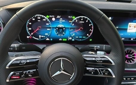 Mercedes-Benz CLS, 2022 год, 6 200 000 рублей, 9 фотография