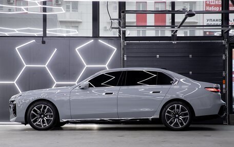 BMW 7 серия, 2023 год, 12 890 000 рублей, 10 фотография