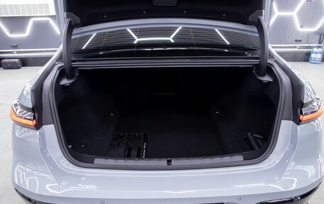 BMW 7 серия, 2023 год, 12 890 000 рублей, 28 фотография