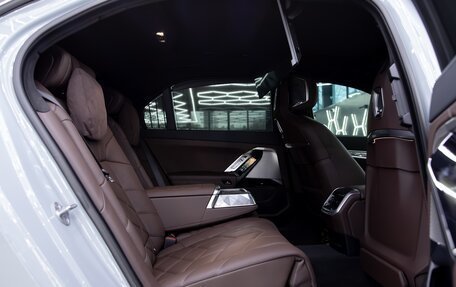 BMW 7 серия, 2023 год, 12 890 000 рублей, 32 фотография