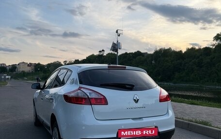 Renault Megane III, 2013 год, 780 000 рублей, 3 фотография