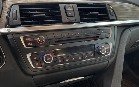 BMW 3 серия, 2014 год, 1 929 000 рублей, 26 фотография