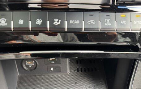 KIA Mohave I, 2023 год, 5 797 000 рублей, 29 фотография