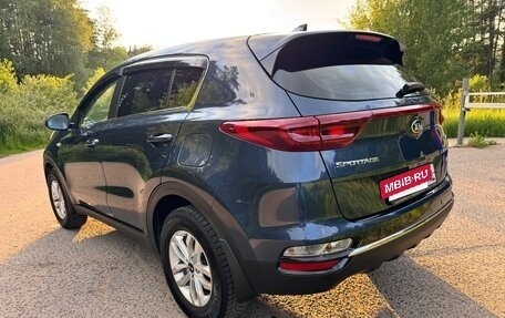 KIA Sportage IV рестайлинг, 2020 год, 2 000 000 рублей, 15 фотография