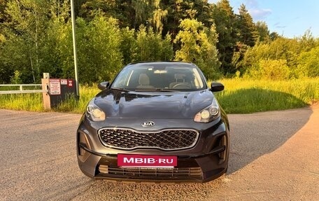 KIA Sportage IV рестайлинг, 2020 год, 2 000 000 рублей, 14 фотография