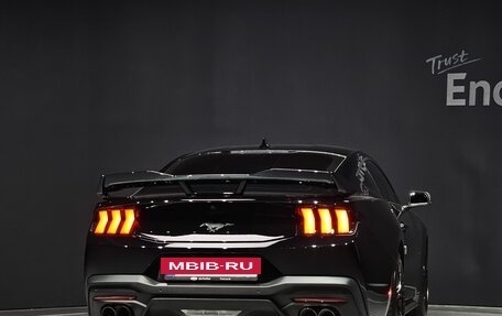 Ford Mustang, 2024 год, 5 280 000 рублей, 3 фотография