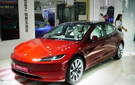 Tesla Model 3 I, 2025 год, 5 700 000 рублей, 1 фотография