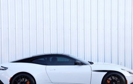 Aston Martin DB11 I, 2022 год, 13 430 000 рублей, 4 фотография