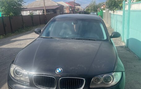 BMW 1 серия, 2009 год, 630 000 рублей, 8 фотография