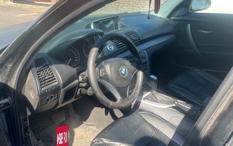 BMW 1 серия, 2009 год, 630 000 рублей, 6 фотография