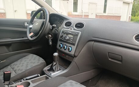 Ford Focus II рестайлинг, 2005 год, 289 000 рублей, 13 фотография