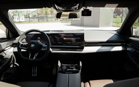 BMW 5 серия, 2024 год, 6 890 000 рублей, 22 фотография